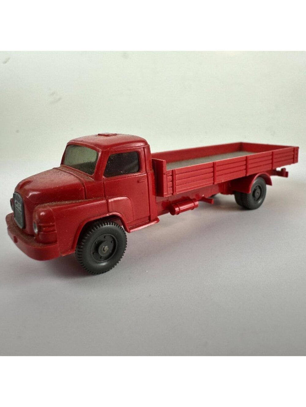 Vintage Wiking Modelle Red Flat Bed Plastic Truck